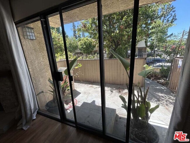 Building Photo - 10051 Topanga Canyon Blvd