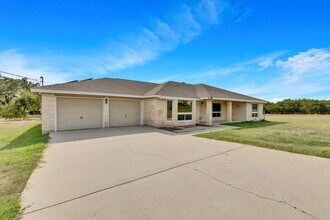 Building Photo - 451 Co Rd 276
