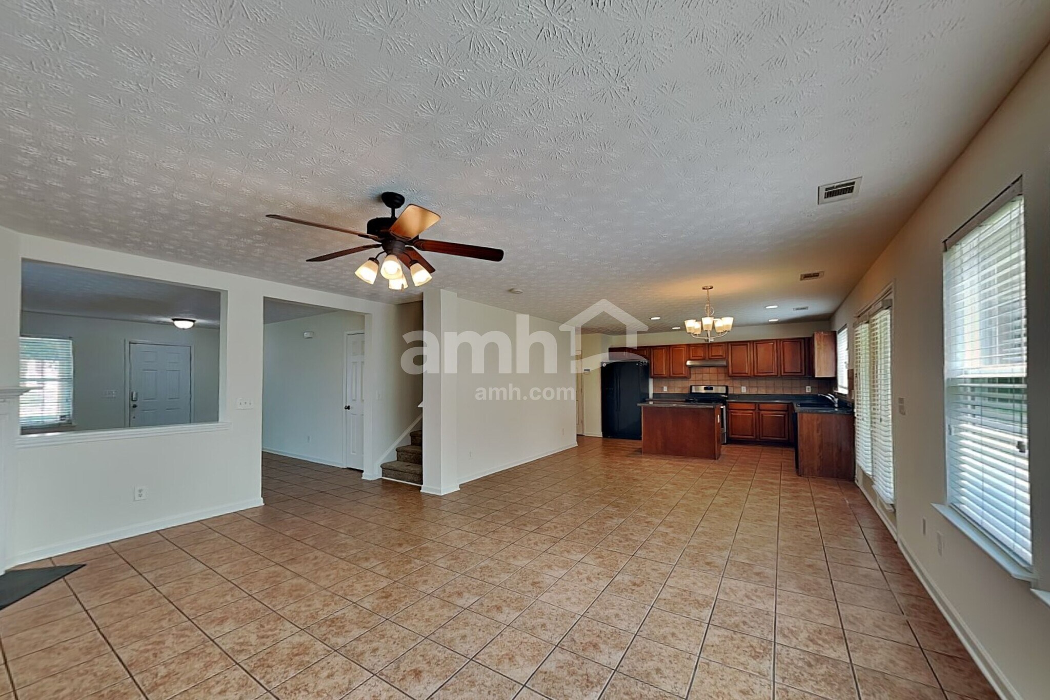 Building Photo - 2641 Farmstead Ct
