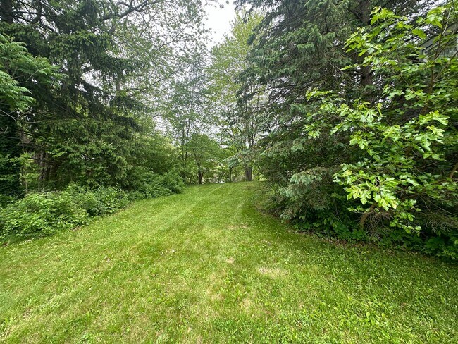 Building Photo - 2BD Duplex Jackson Township - Canton