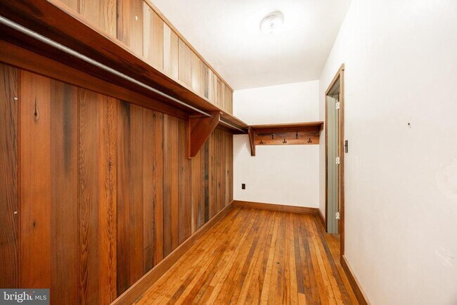 Building Photo - 22 Bertolet School Rd