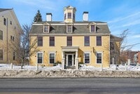 Building Photo - 7 Islington St