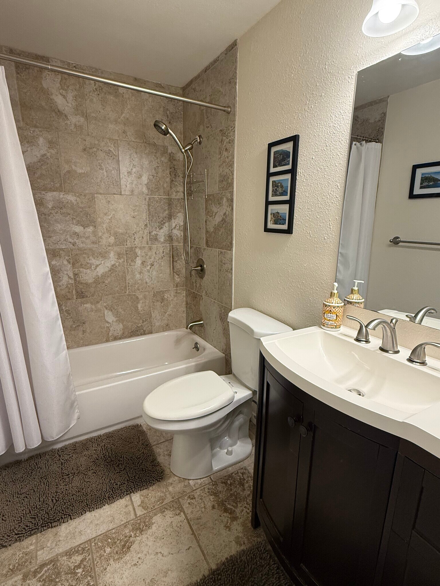 Bathroom with Tub - 6338 Caminito Marcial