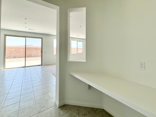 Building Photo - 12783 Mendocino Ridge Dr