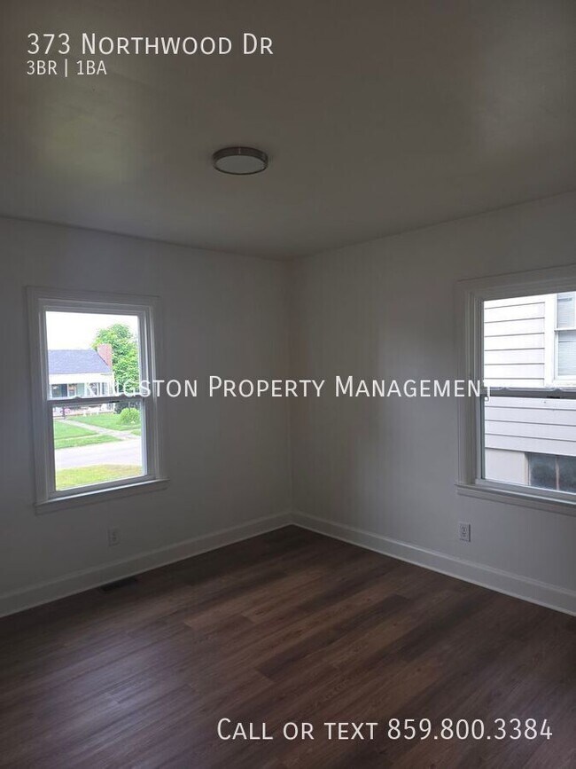 Building Photo - 373 Northwood Dr