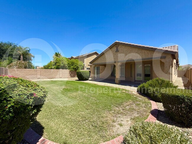 Building Photo - 3831 E Zion Pl
