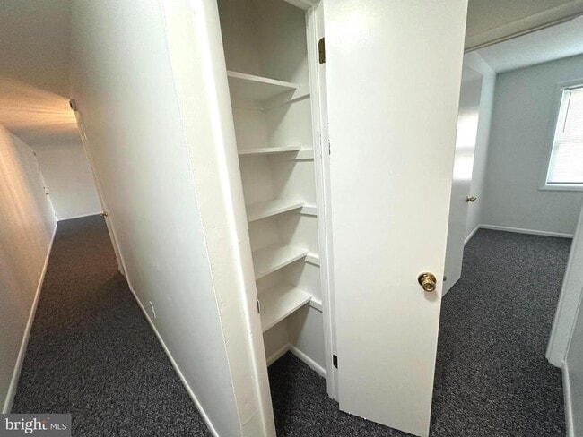 Building Photo - 4254 Buckman Rd