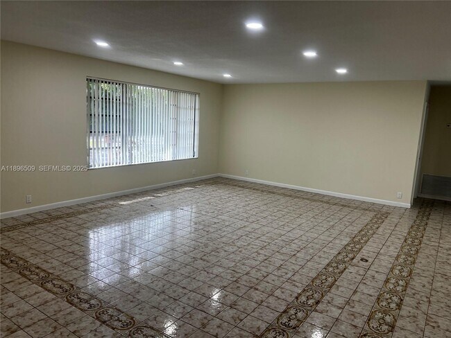 Building Photo - 7751 SW 131st St