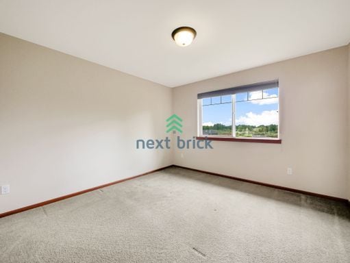 Building Photo - 4 Bed and 3 Bath Lake View Single-family Home is Available for Rent!