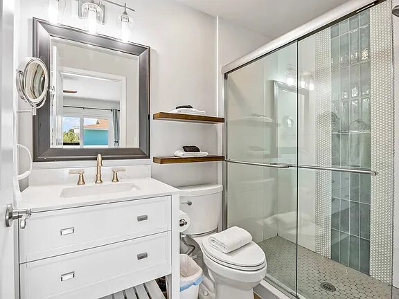 Building Photo - 241 S Brevard Ave