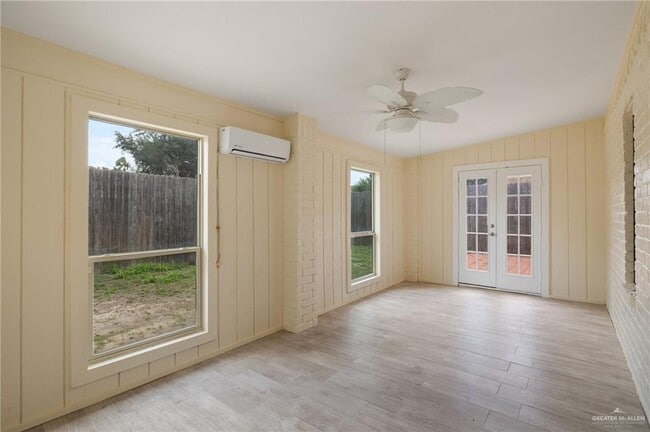 Building Photo - 3104 Goldcrest Ave