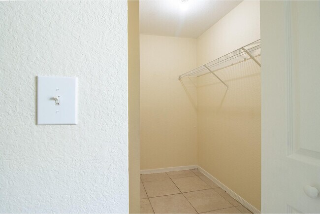 Building Photo - 2214 NW 135th Terrace