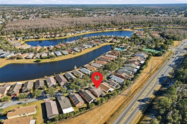 Building Photo - 156 Grand Canal Dr