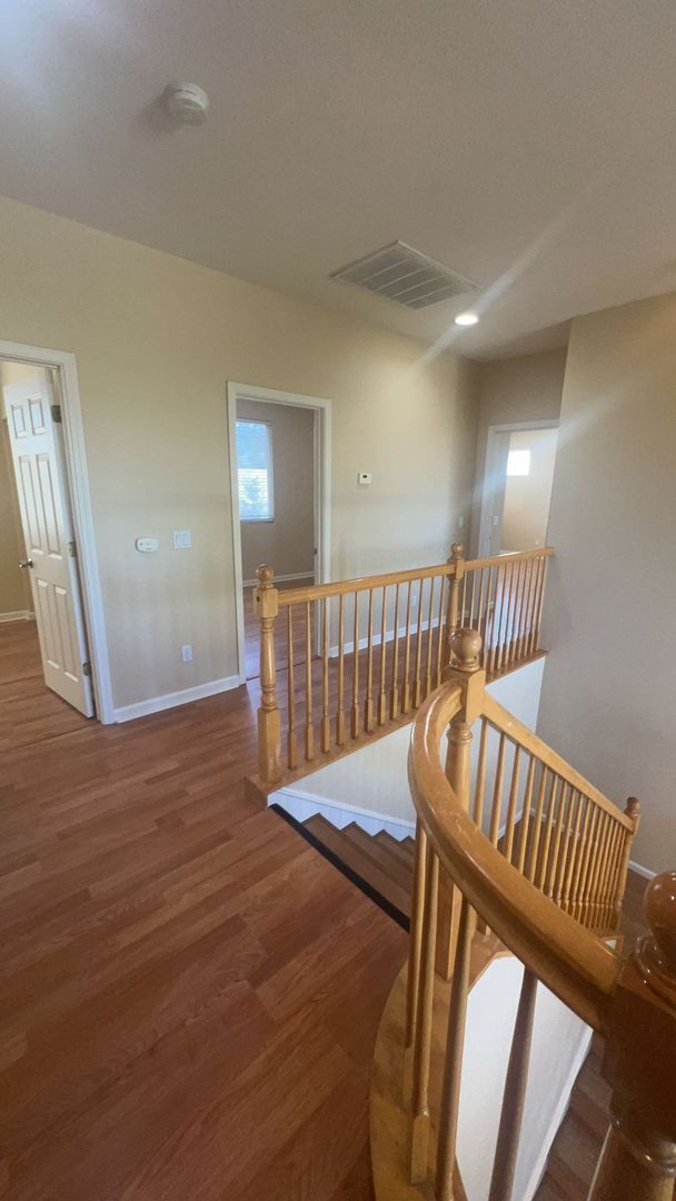 Building Photo - 3548 Santa Maria Ave