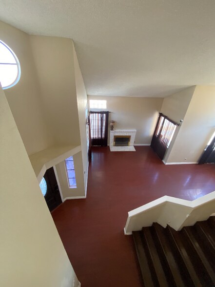 Building Photo - 16502 Mango Way