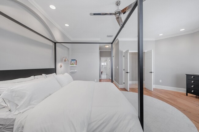 Building Photo - 5235 SW 171st Ave