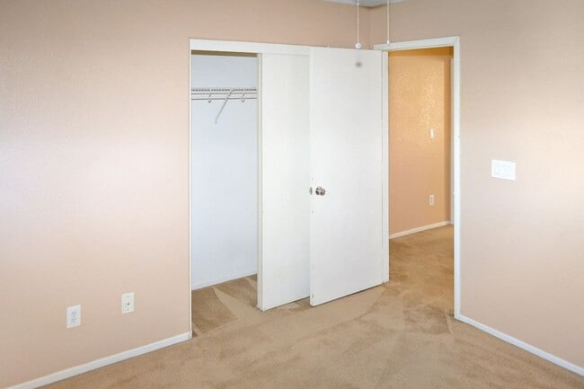 Building Photo - SOUTHWEST - 2 STORY HOME - 89178