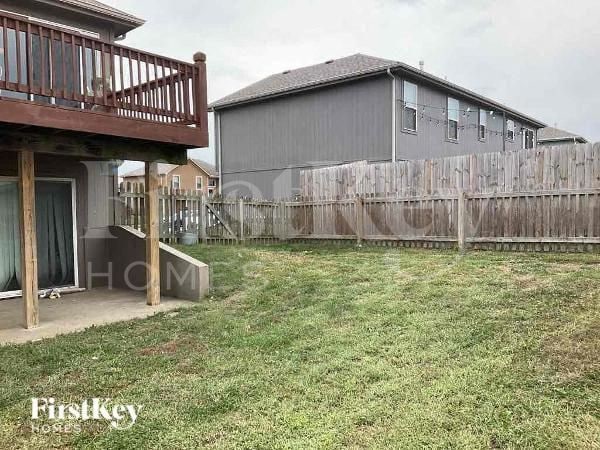 Building Photo - 408 192nd St