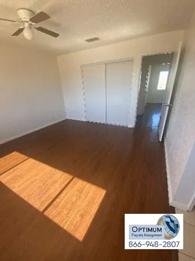 Building Photo - Charming 3-Bedroom Home with Large Backyard & Fenced Front Yard