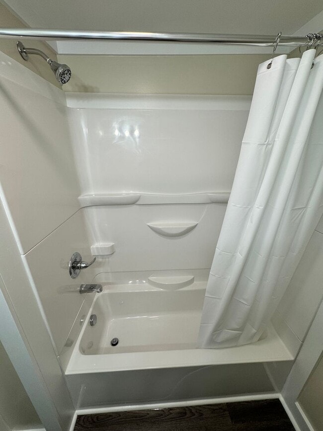 Building Photo - 2/1 House currently being remodeled. Shoul...