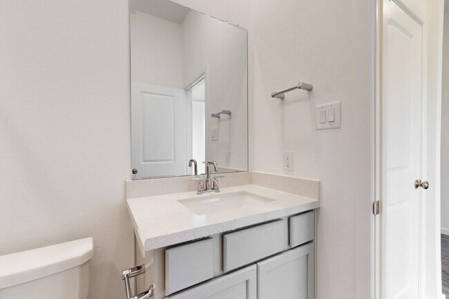 Building Photo - 21622 Laggan Clf Ln