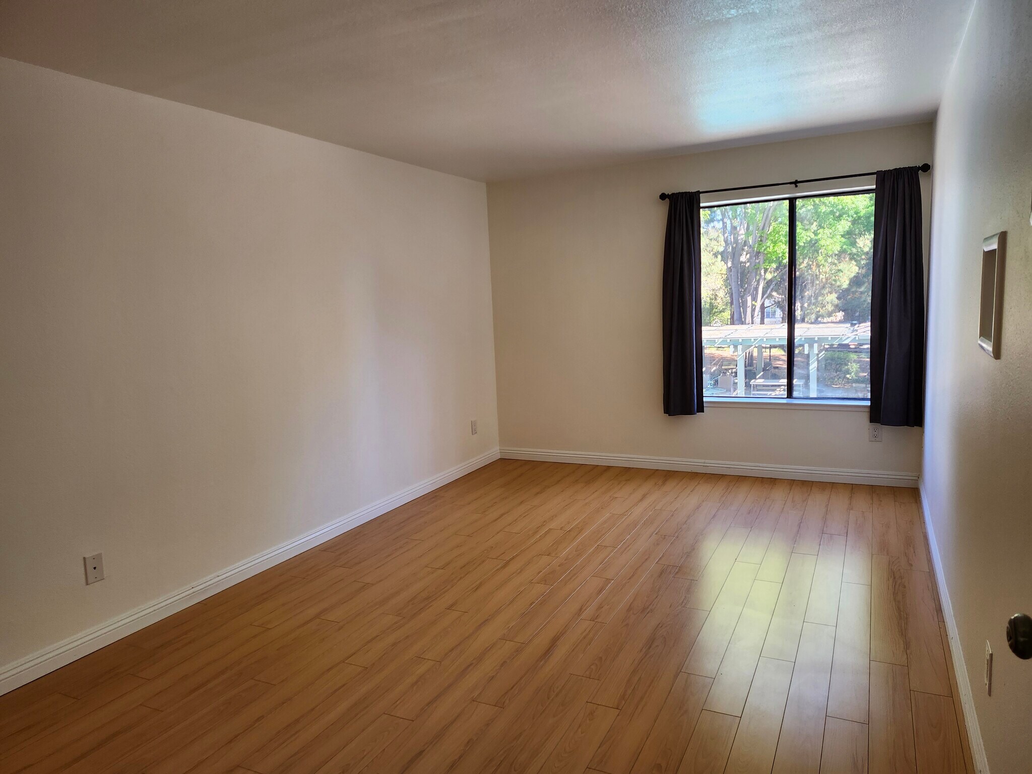 Building Photo - 40425 Chapel Way