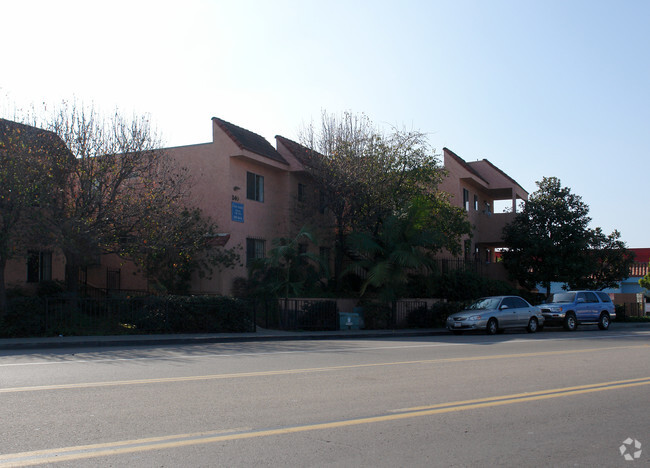 Building Photo - Casa Maria Apartments