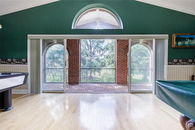 Building Photo - 7513 SW 35th Way