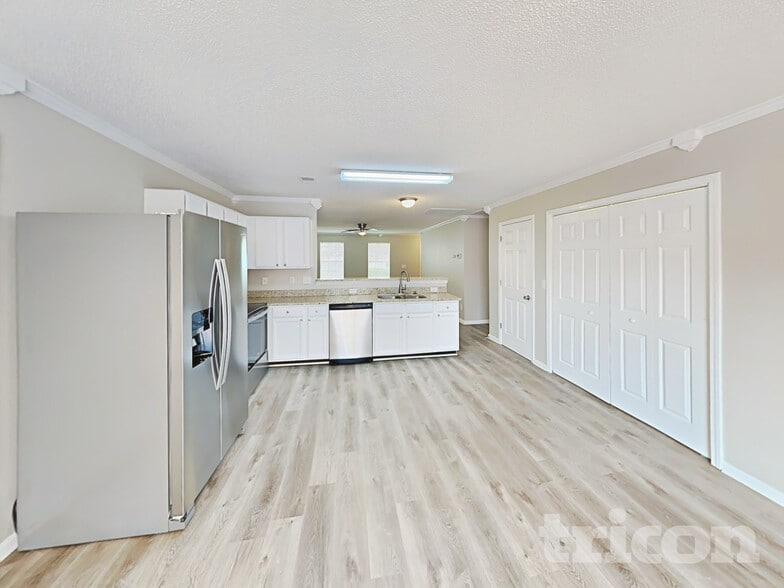 Building Photo - 61 Bluebead Ct