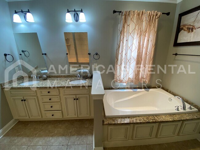 Building Photo - Home for rent in Hoover!!! View NOW!!! ***...