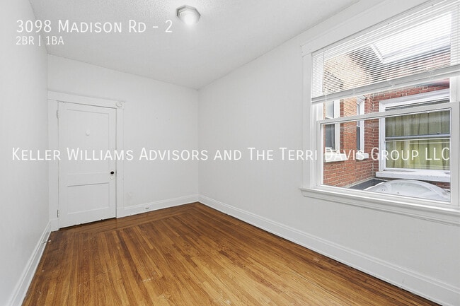 Building Photo - 3098 Madison Rd