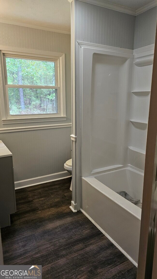 Building Photo - 1541 Oak Grove Church Rd