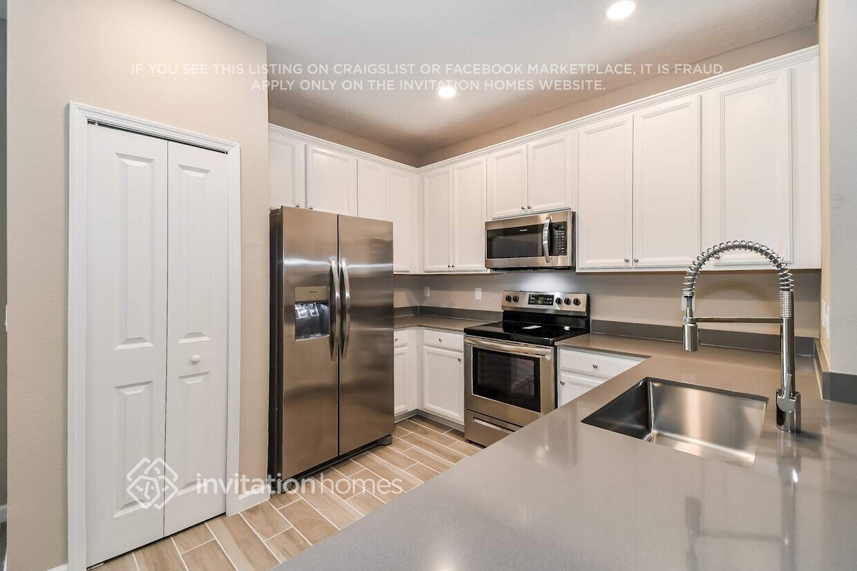 Building Photo - 206 Sweet Lemon Ln