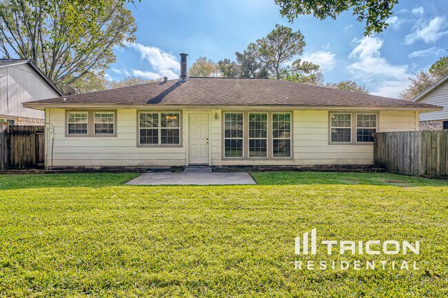 Building Photo - 2824 Sugar Wood Dr