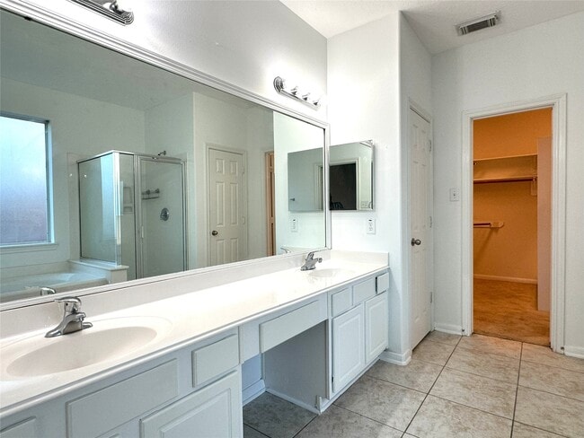 Building Photo - 46 S April Mist Cir