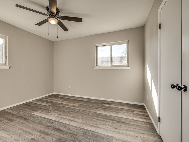 Building Photo - 3 bed / 2 bath home in great location!