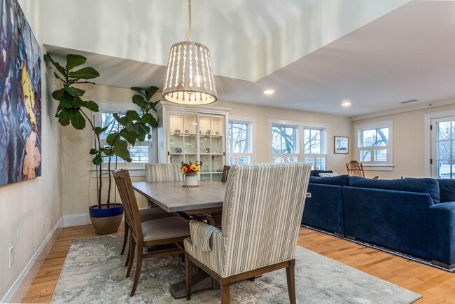 Building Photo - 1 Franklin St