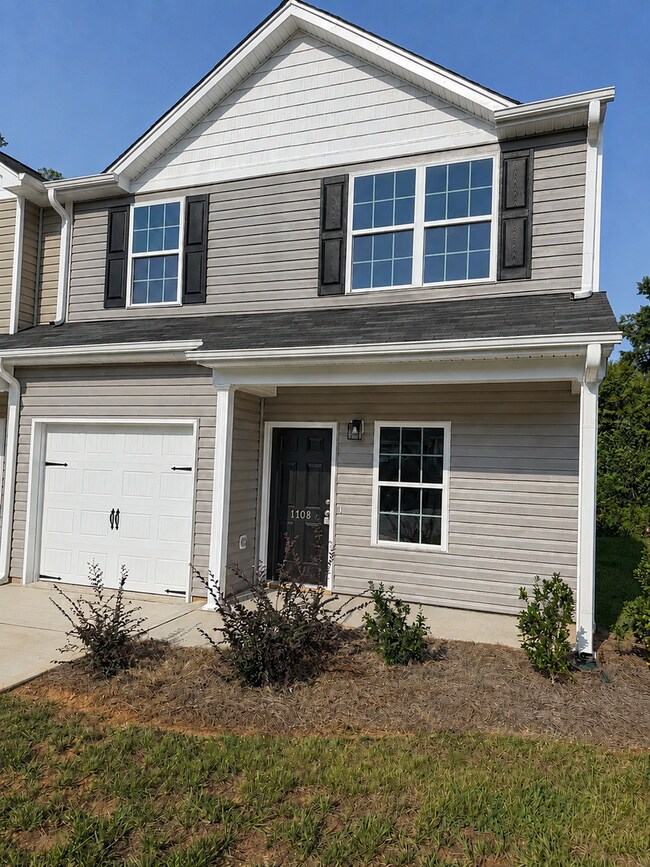 Building Photo - 1108 Brooksridge Way