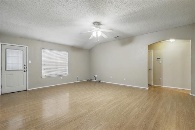 Building Photo - 2725 Yoakum St