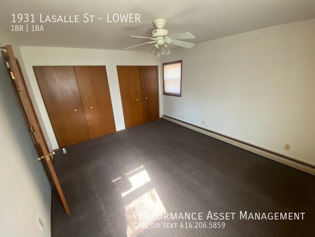 Building Photo - Lovely Racine Northside 1 Bedroom