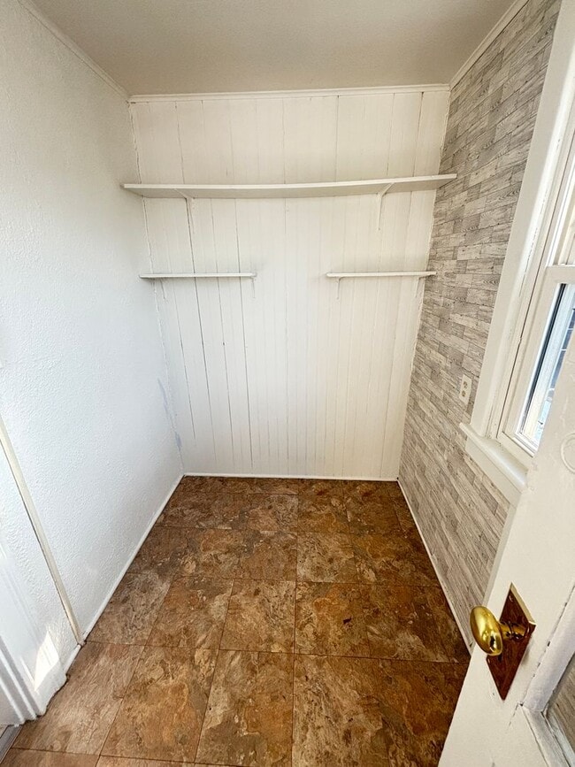 Building Photo - 3 Br 1 Bath Twin Home available in Bethlehem