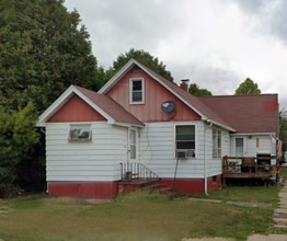 Building Photo - 114 Louisiana Ave W