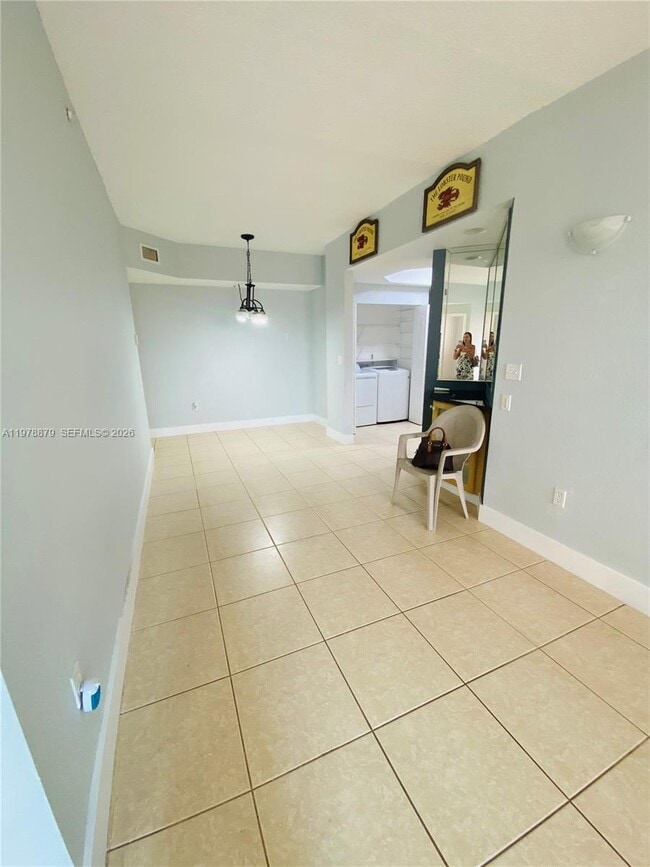 Building Photo - 17415 NW 75th Pl