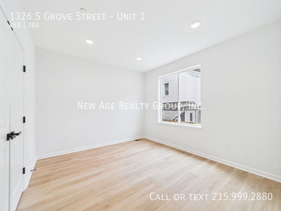Building Photo - 1326 S Gross St
