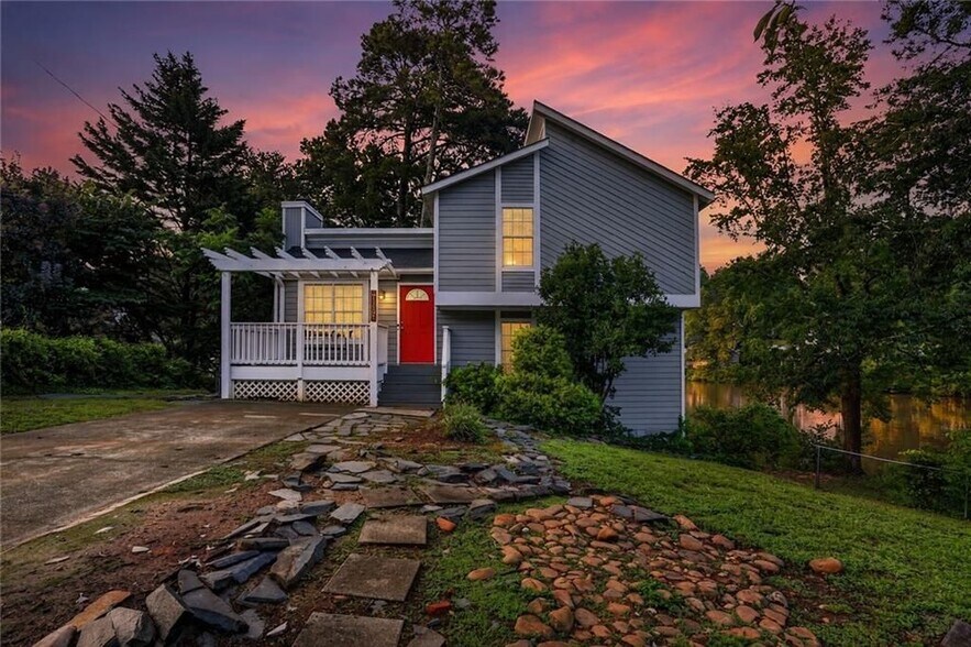 Building Photo - 3536 Highland Pine Way