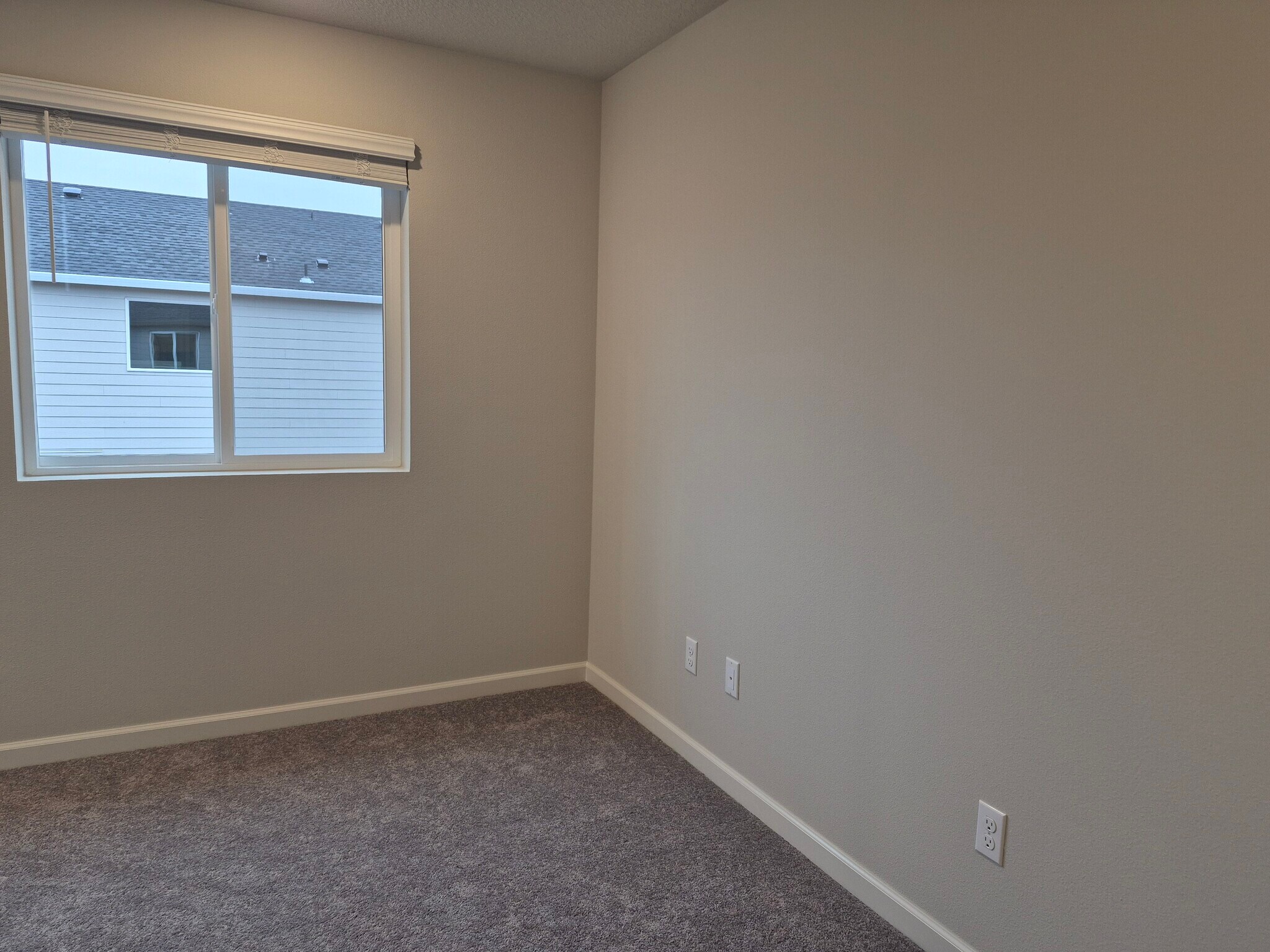 Nook/Office Space @ Top of Stairs - 31741 NW Blake Terr