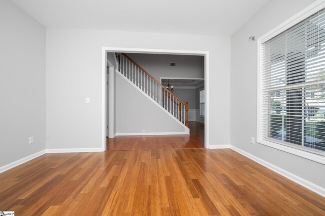 Building Photo - 113 Carissa Ct