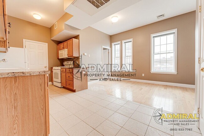 Building Photo - 282 Central Ave