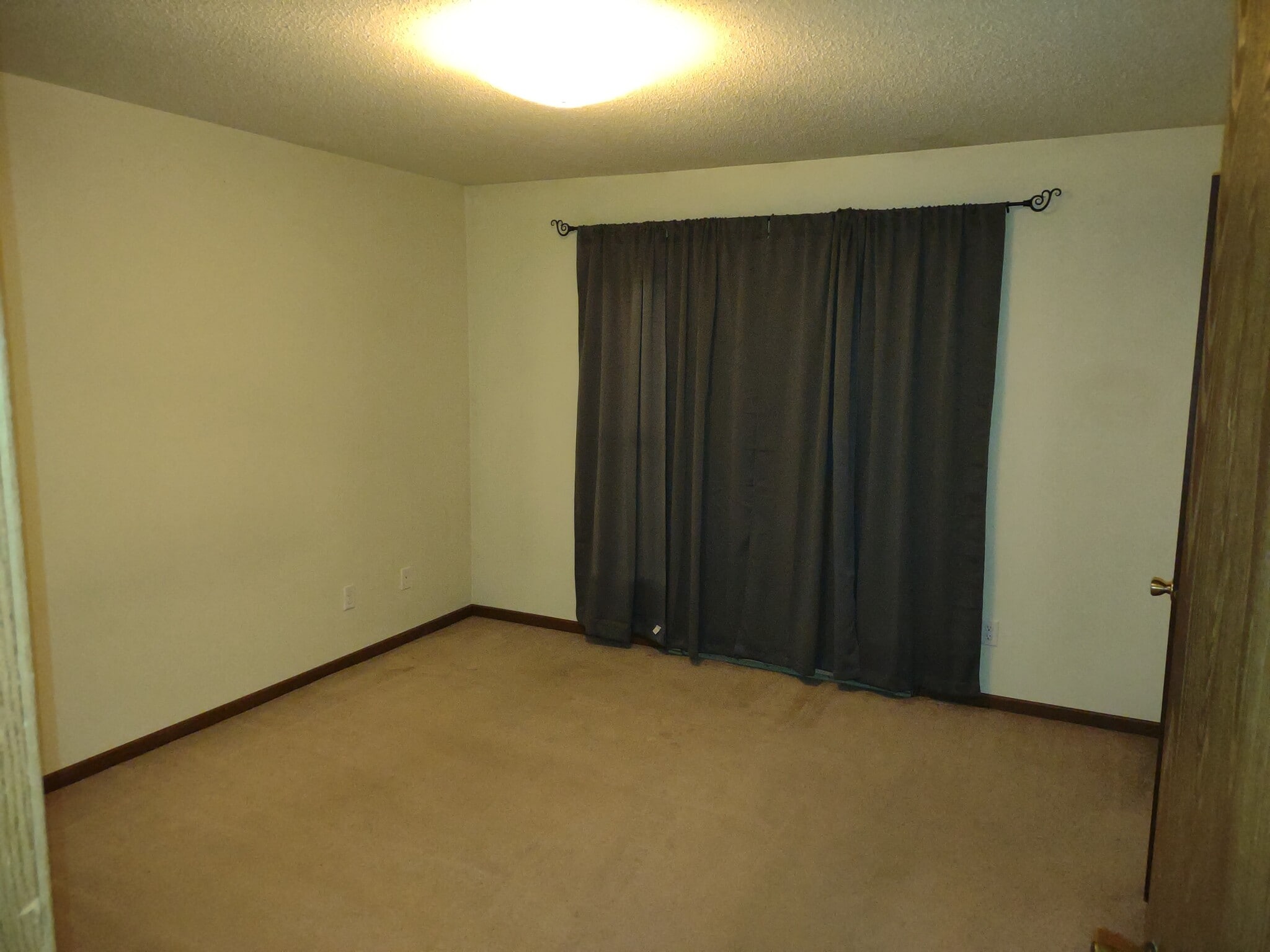 Building Photo - 3620 Lana Ln