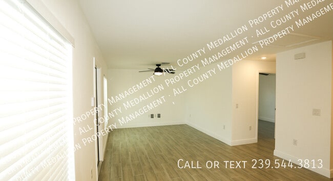 Building Photo - 915 Graystone Ave